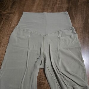 Offline By Aerie Hi Rise Bike Short 7 " Inseam Olive Green